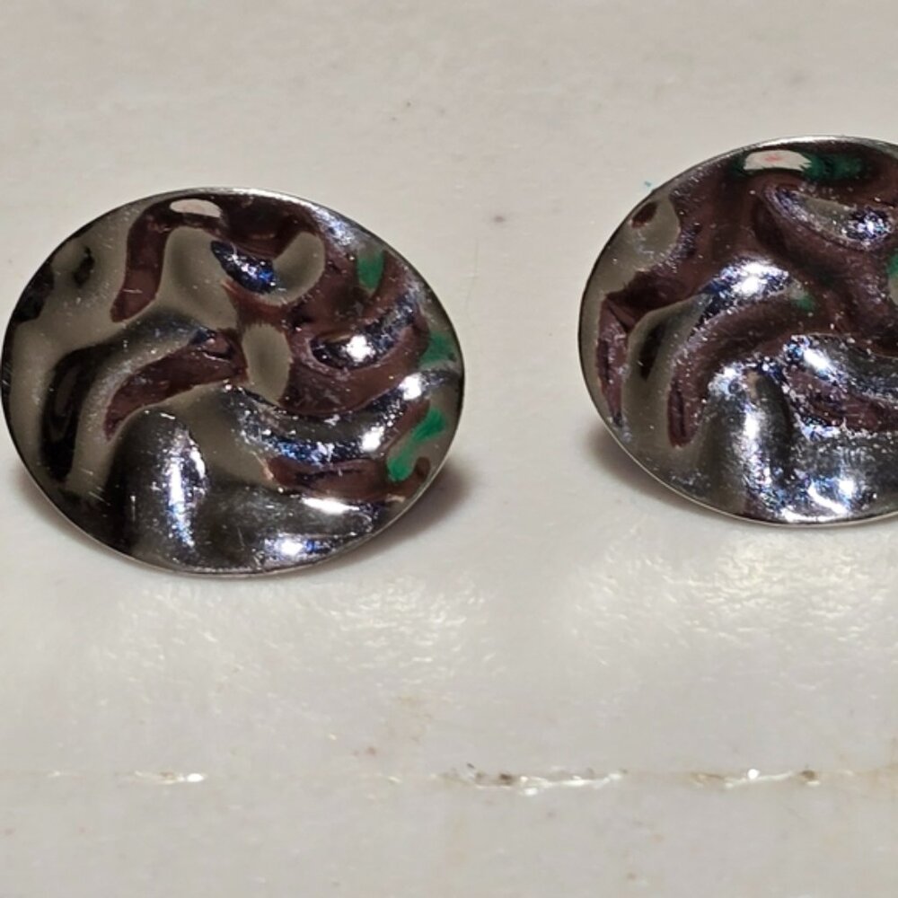 Silver Tone Oval Ripple Earrings